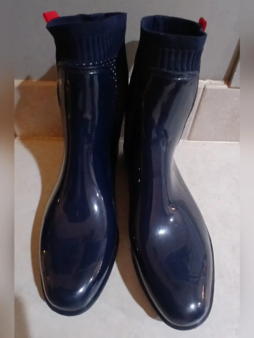 Nautica Nigel Waterproof Chelsea ankle rain boots, logo-trim socks size 8